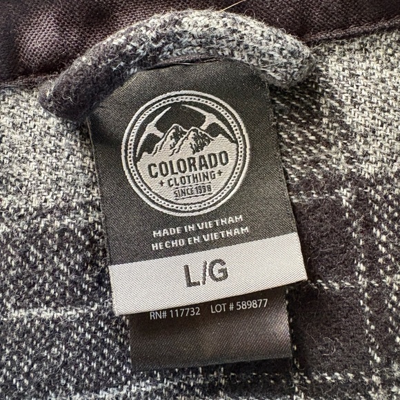 Colorado Clothing Men’s Plaid Flannel Button Up Gray- Black Shirt Sz: Large - Picture 10 of 12